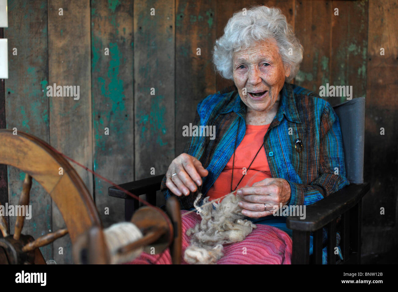 Old lady spinning wool hi-res stock photography and images - Alamy