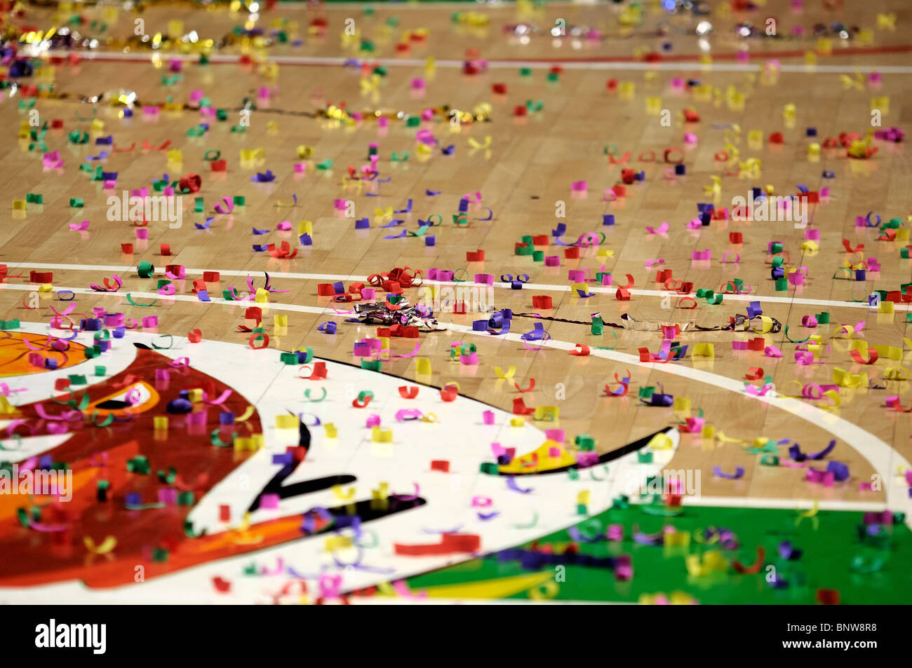 Championship confetti hi-res stock photography and images - Alamy