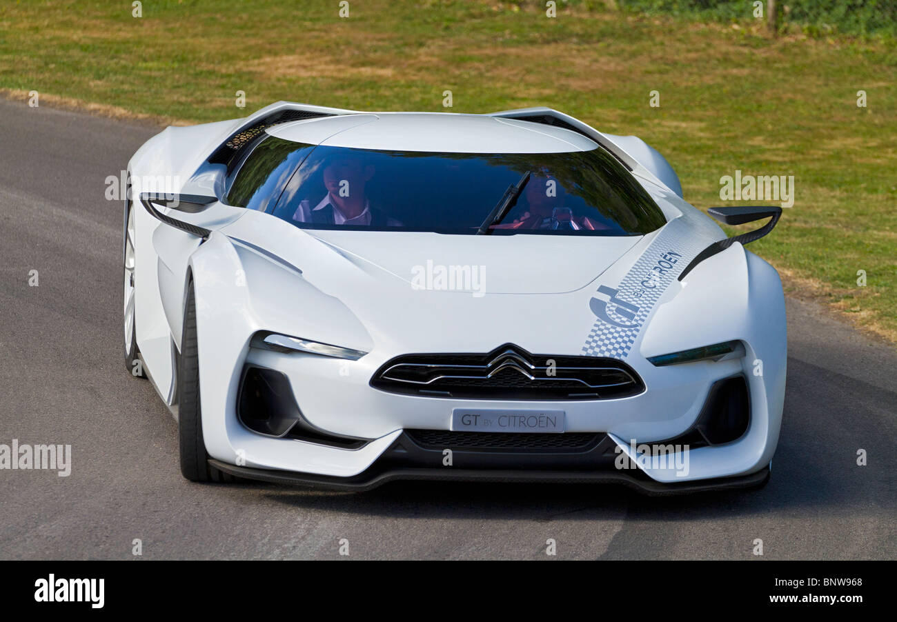 08 Citroen Gt Concept Car At The 10 Goodwood Festival Of Speed Sussex England Uk Built For The Gran Turismo Video Game Stock Photo Alamy