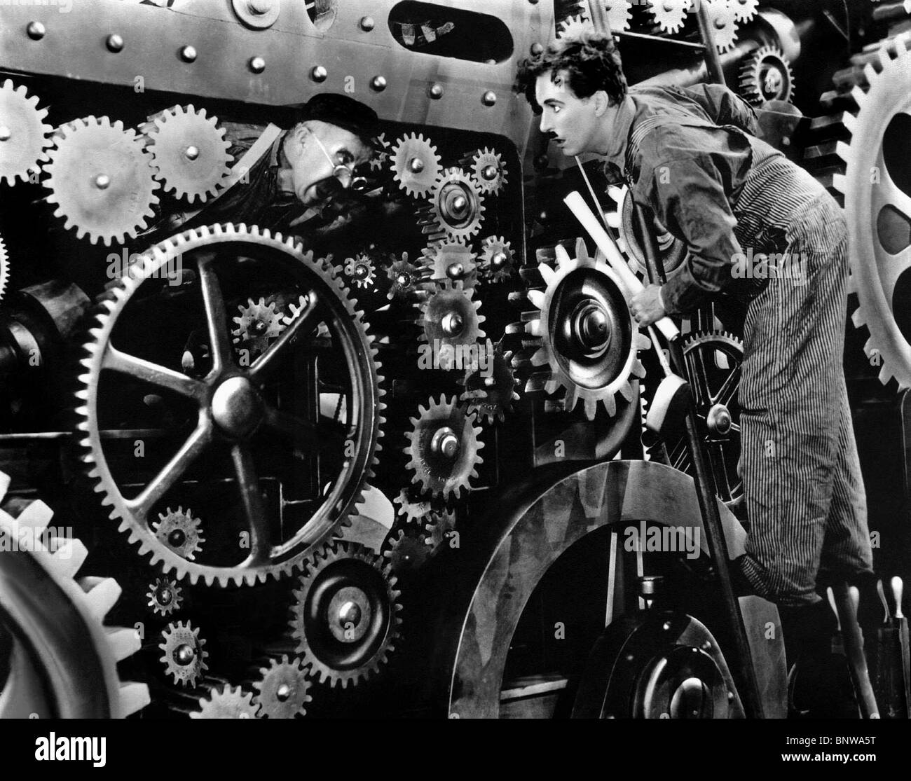 Charlie Chaplin Modern Times High Resolution Stock Photography And Images Alamy Charlie Chaplin Modern Times High Resolution Stock Photography And Images Alamy