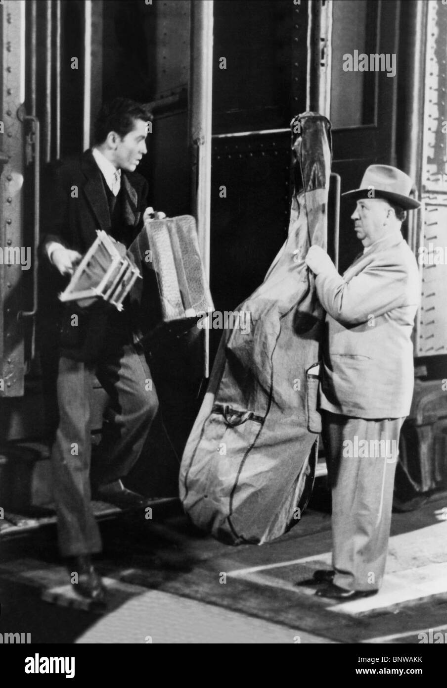FARLEY GRANGER, ALFRED HITCHCOCK, STRANGERS ON A TRAIN, 1951 Stock Photo