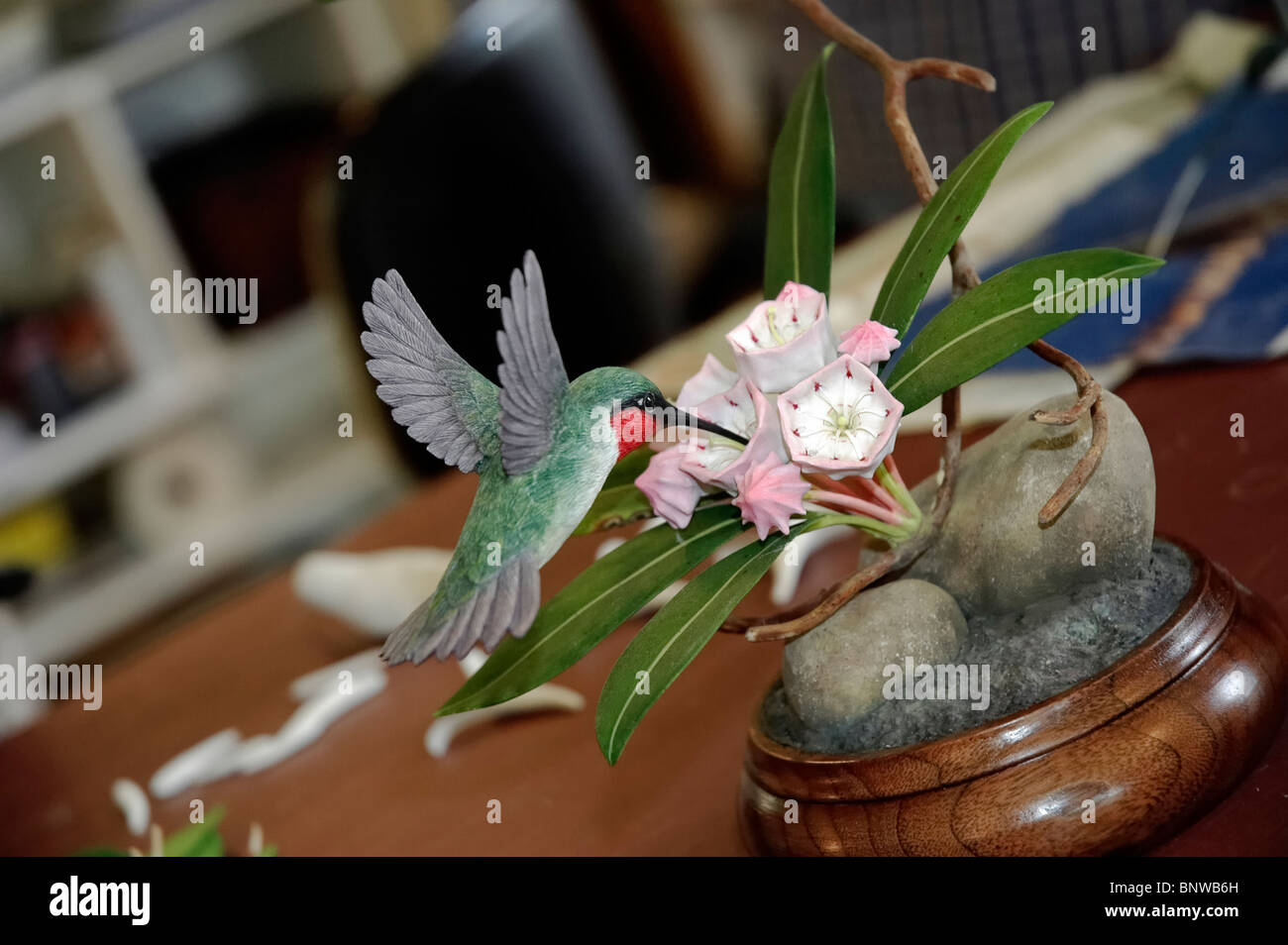 Wood carving by Jim Sams Kentucky Stock Photo Alamy