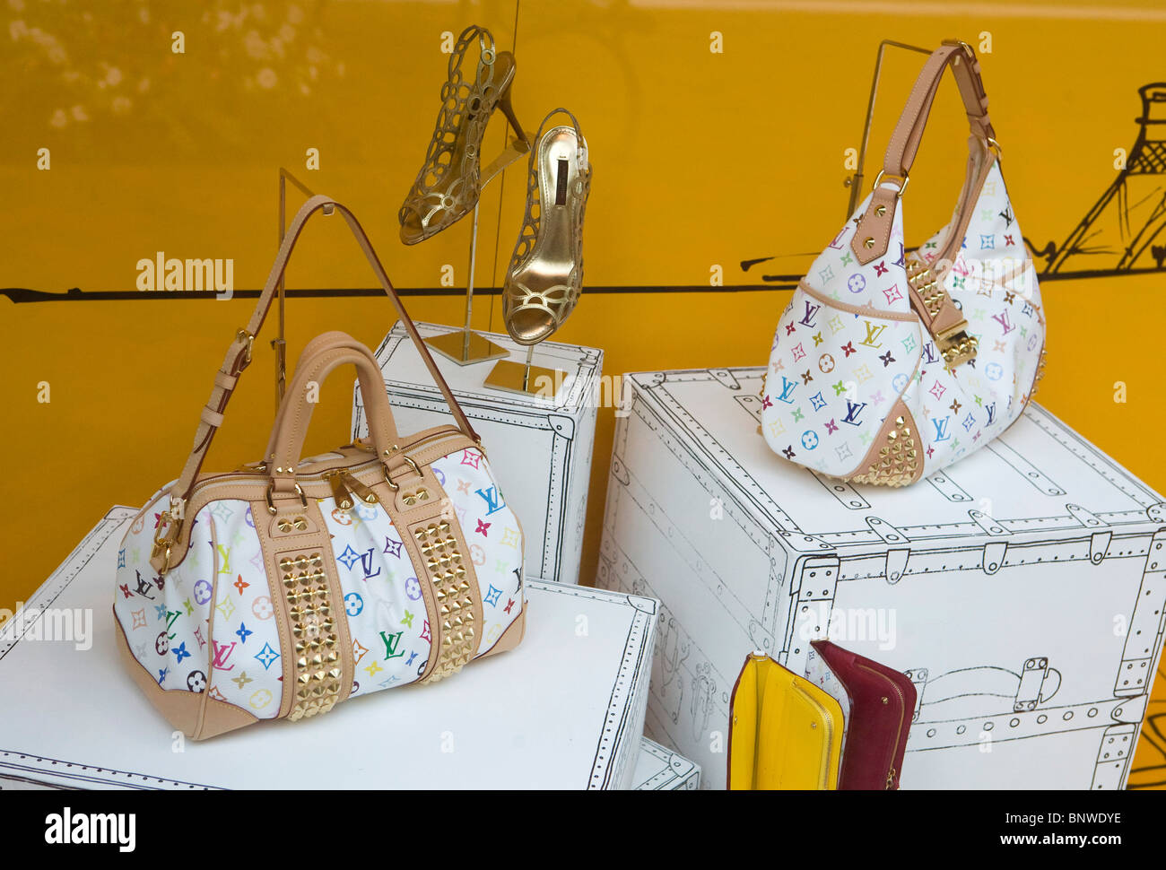 Louis vuitton concept store hi-res stock photography and images - Alamy
