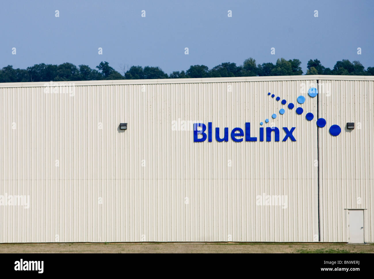 A BlueLinx distribution center Stock Photo Alamy