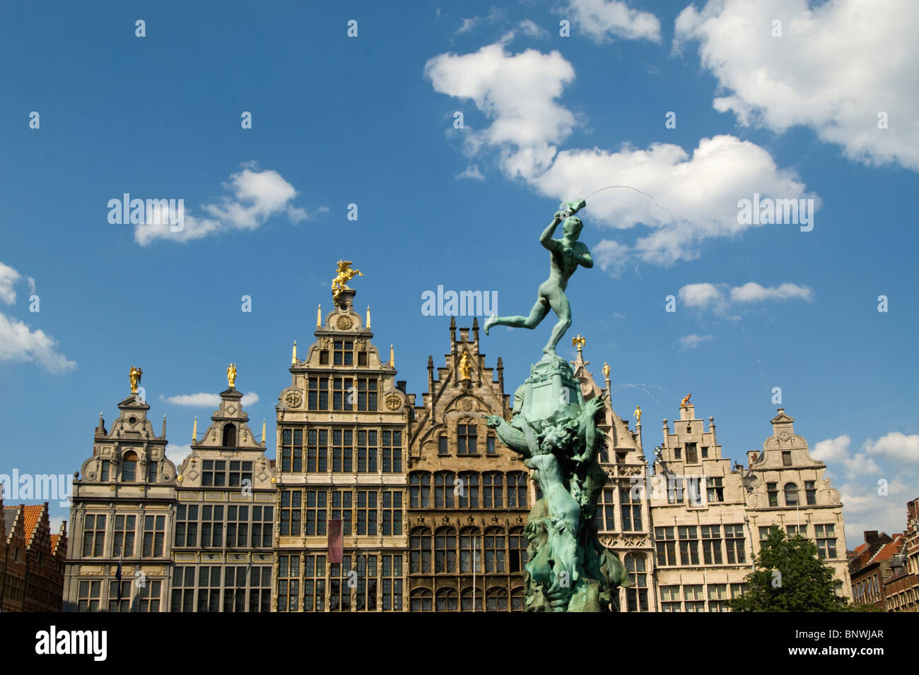 Belgium, Antwerp, Grote Markt, Guild houses and Brabo Statue Stock Photo