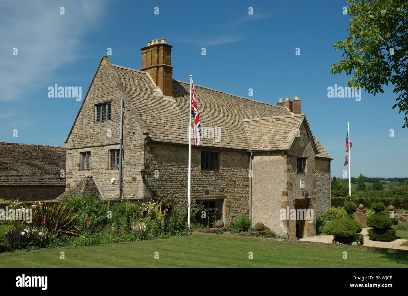 Sulgrave Manor, the ancestral home of Washington, Sulgrave