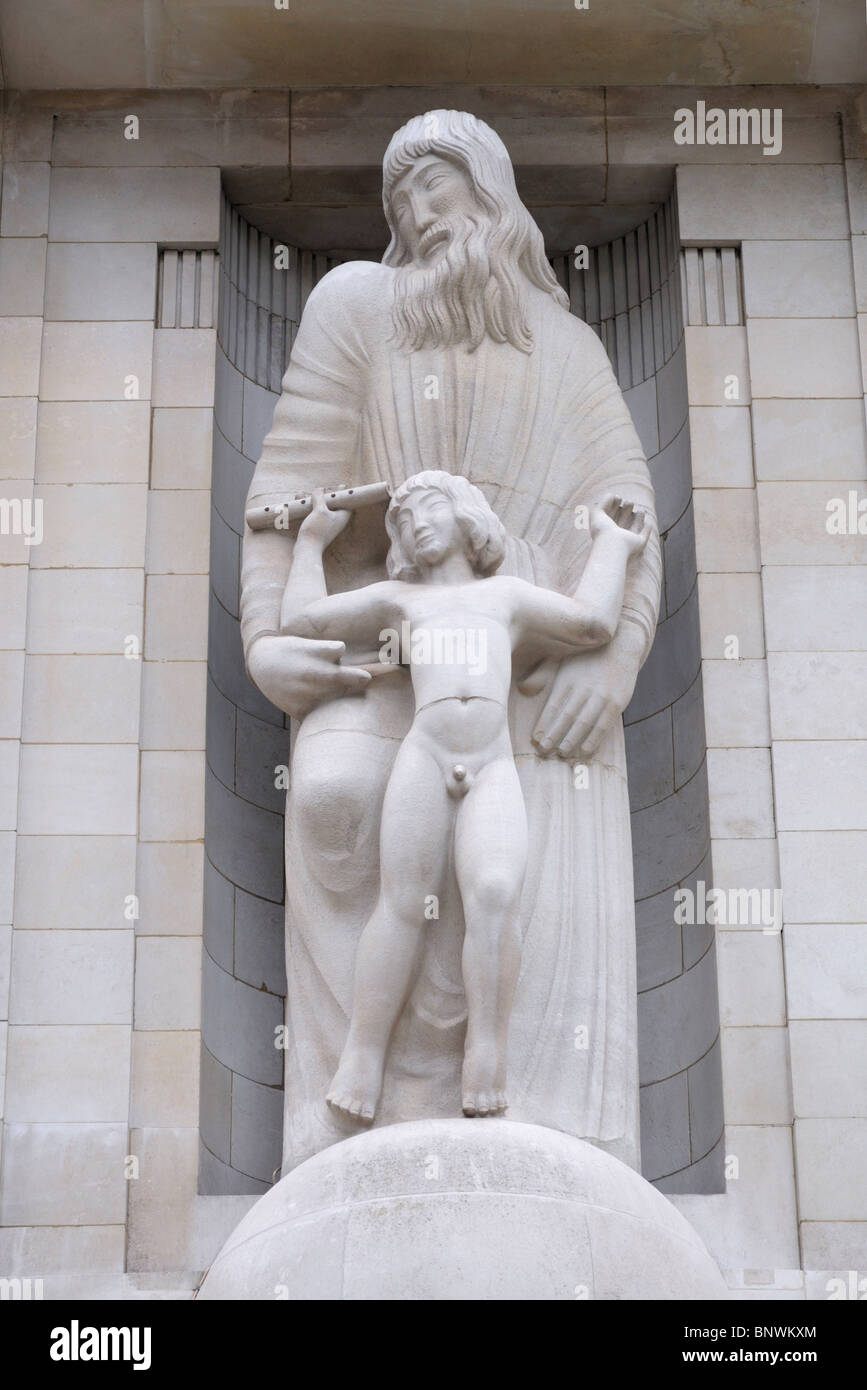 Broadcasting house statue 1933 hires stock photography and images Alamy