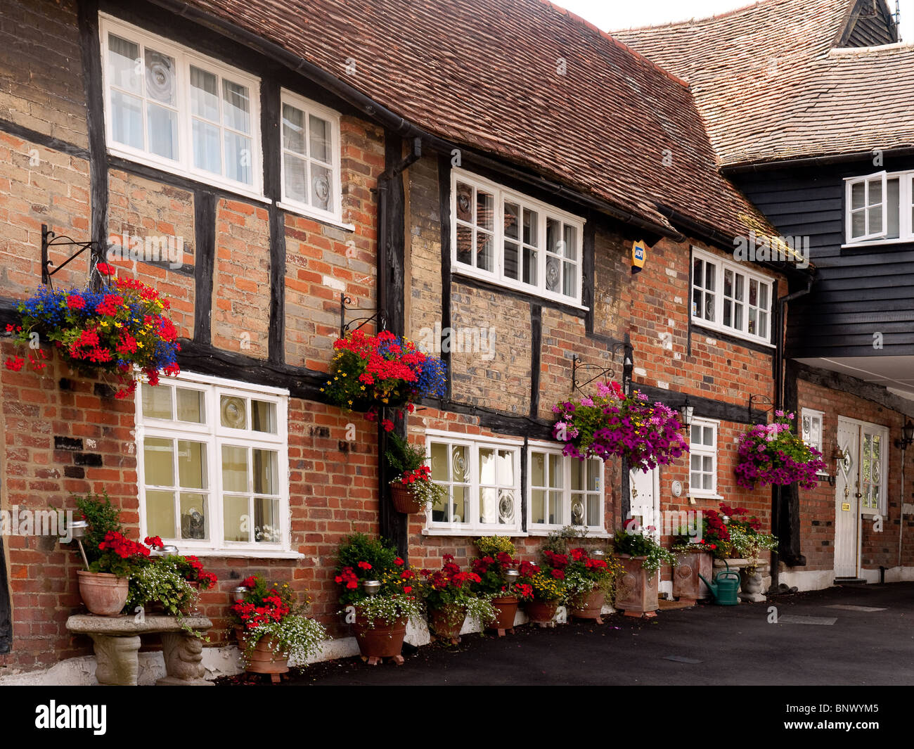 Mews Cottages in High Street, Old Amersham, Bucks Stock Photo Alamy