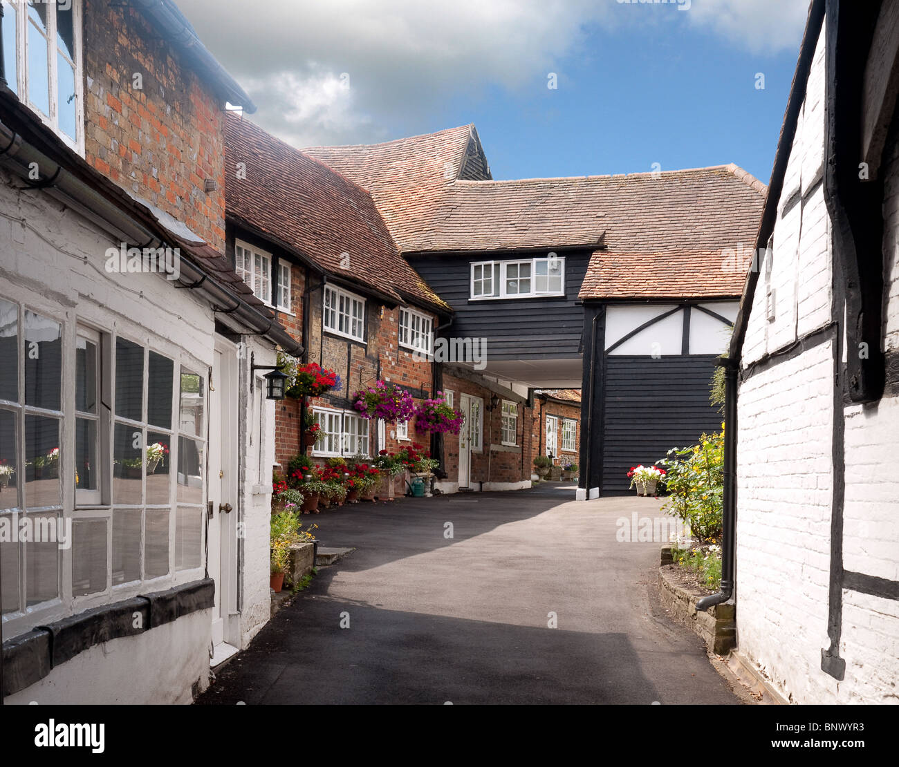 Village mews hi res stock photography and images Alamy