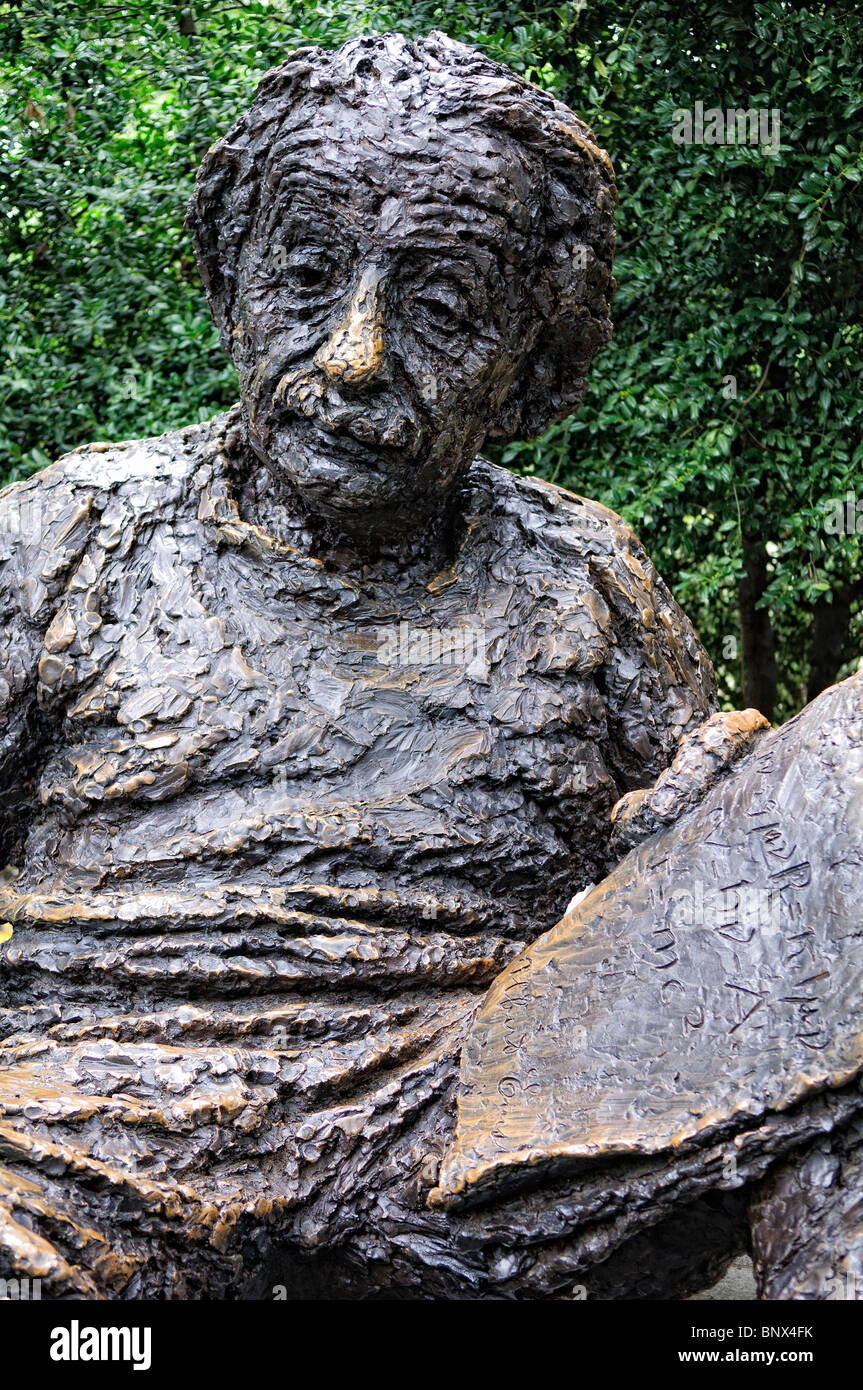 WASHINGTON DC, USA - Albert Einstein Memorial bronze statue in Washington DC Stock Photo