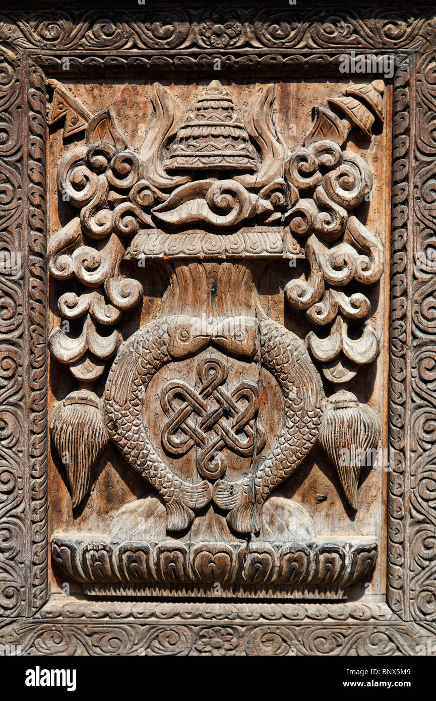 Nepal Kathmandu Valley Bhaktapur wood carving Stock Photo Alamy