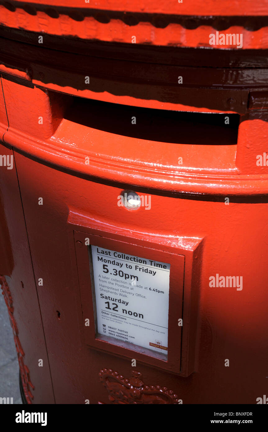 UK, England, Post Box Stock Photo Alamy