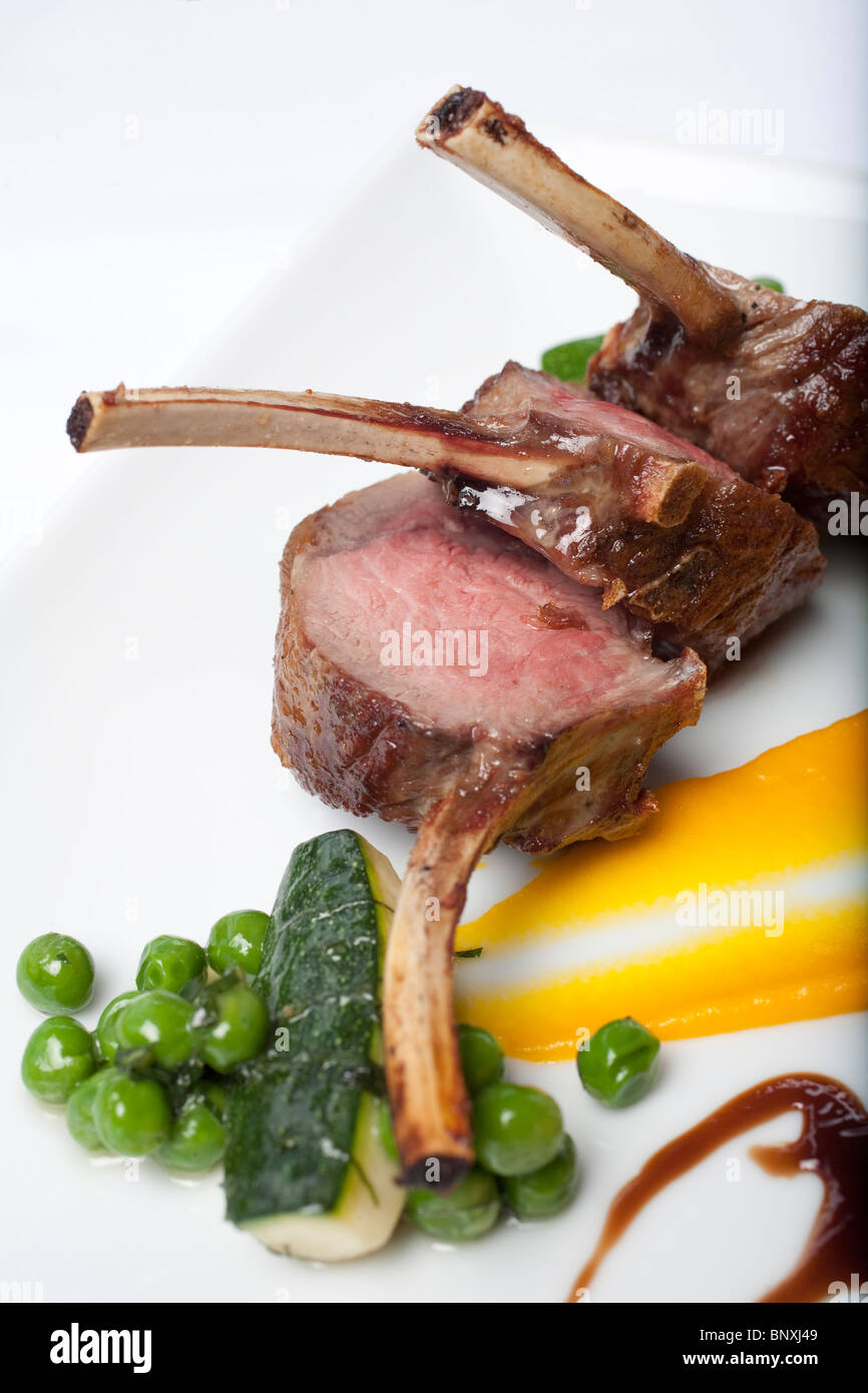 A rack of Lamb with peas and carrot purée served at The Cherwell Boathouse, Oxford. Photo:Jeff Gilbert Stock Photo