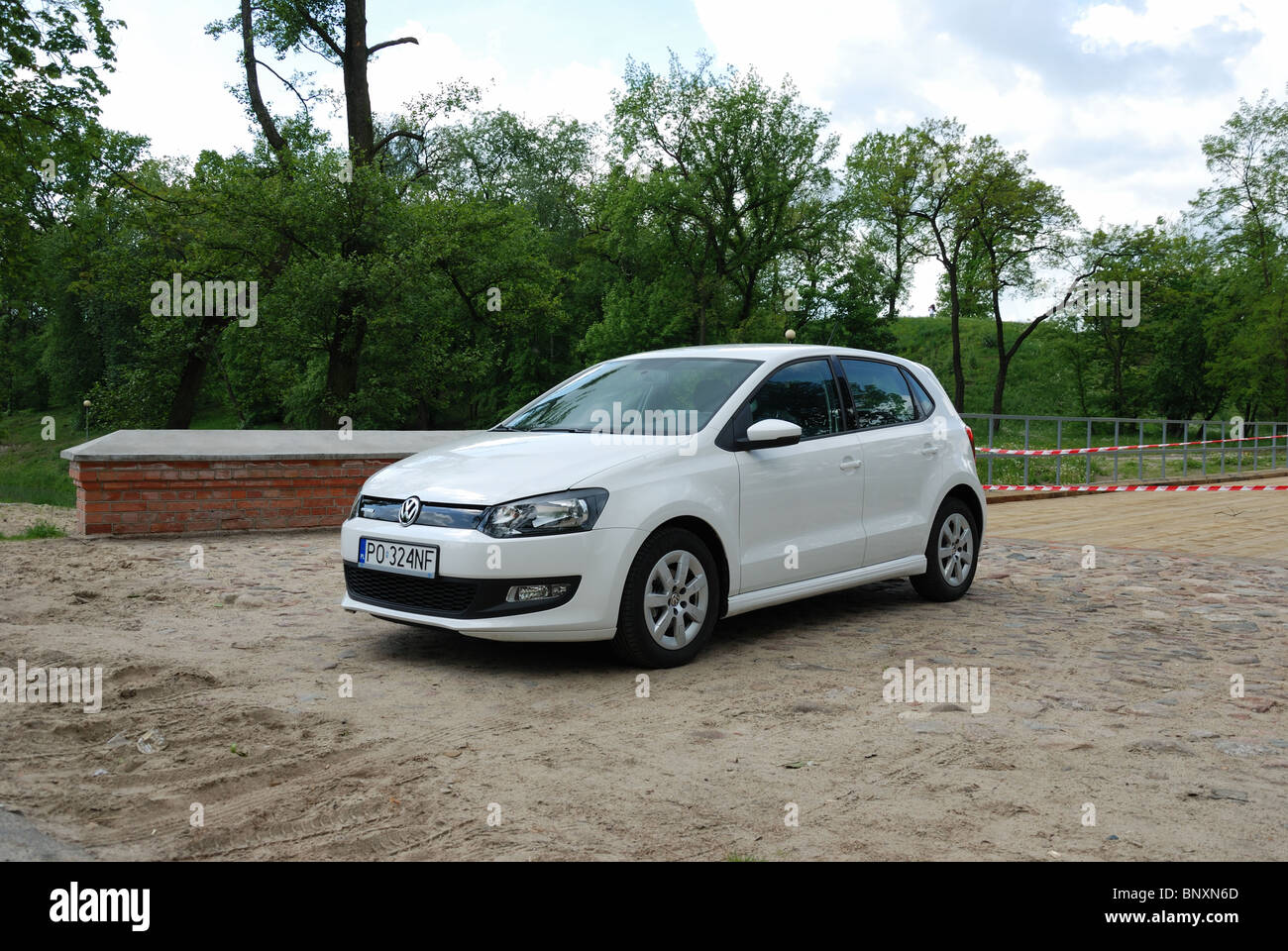 liberaal Proficiat kosten Volkswagen Polo 1.2 TDI BlueMotion - MY 2010 - white - three doors (3D) -  German popular subcompact car, segment B - on parking Stock Photo - Alamy