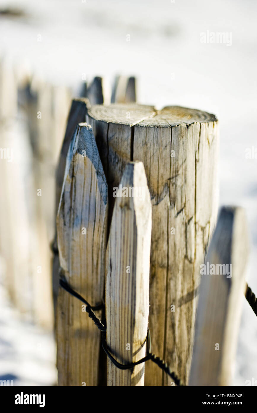 Sturdy wooden fence hi-res stock photography and images - Alamy