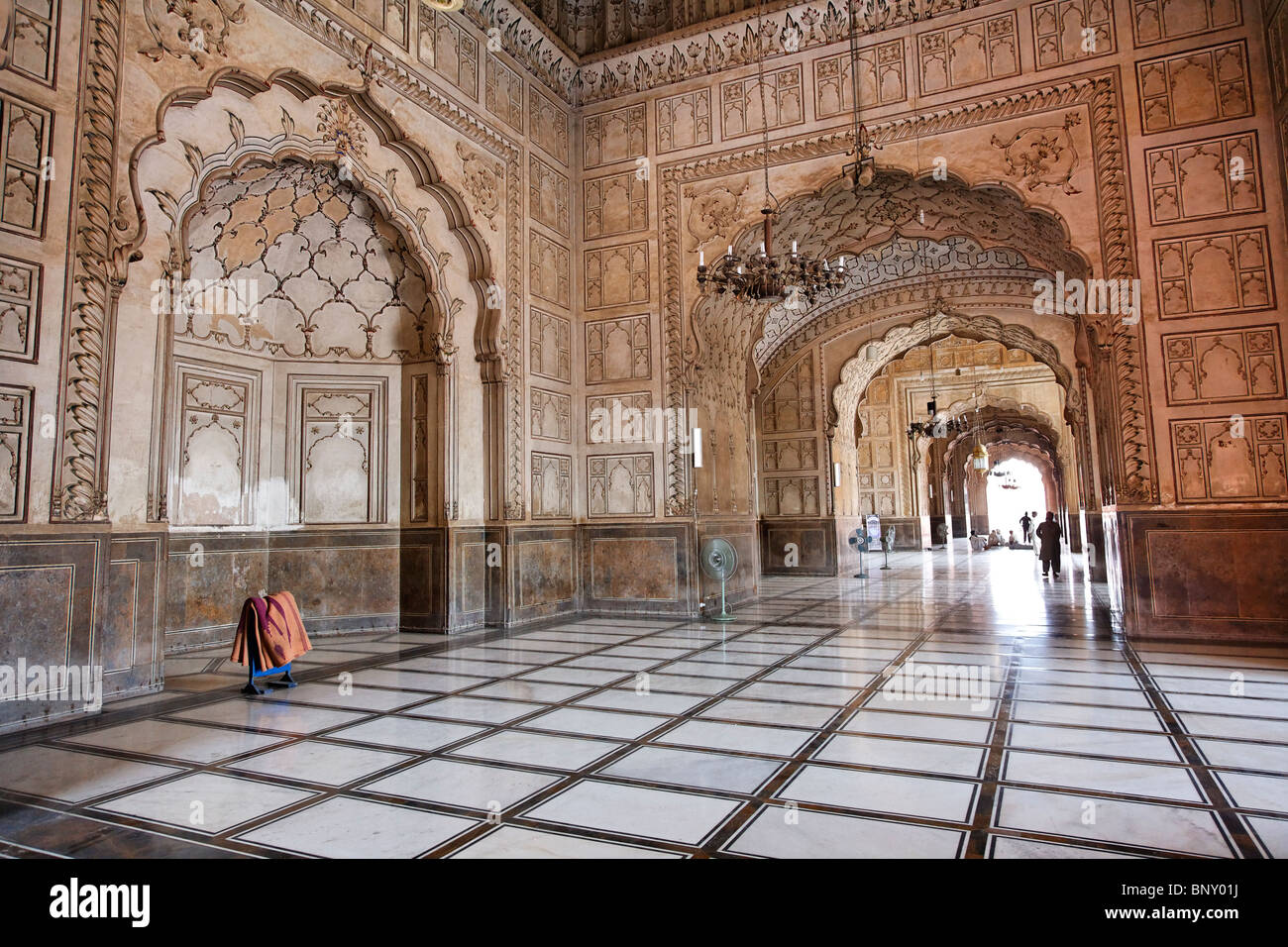 Badshahi Mosque Interior