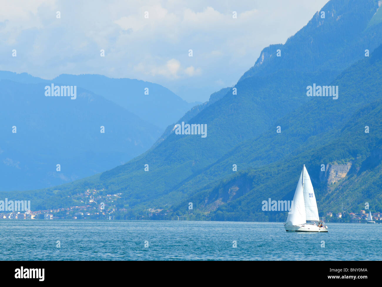 Sailing yacht on Lac Leman, Lake Leman in Switzerland Stock Photo