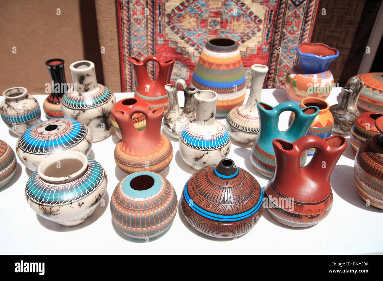 Native American Pottery, Santa Fe, New Mexico, USA Stock Photo Alamy