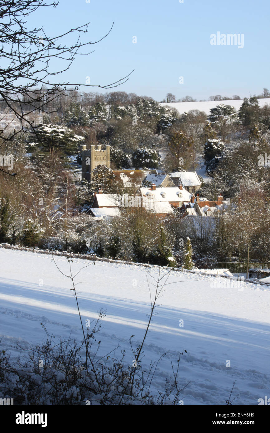 Hambleden village in the snow, Chiltern Hills, Buckinghamshire, England, UK Stock Photo