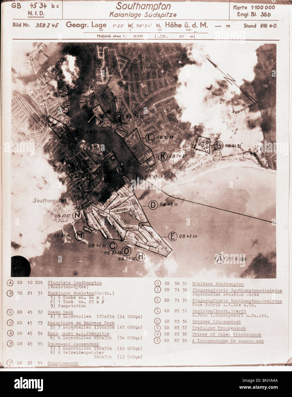 Southampton - Hampshire 1940 Details of Docks, Gas Works, Fuel Depot, Silos, etc. Stock Photo