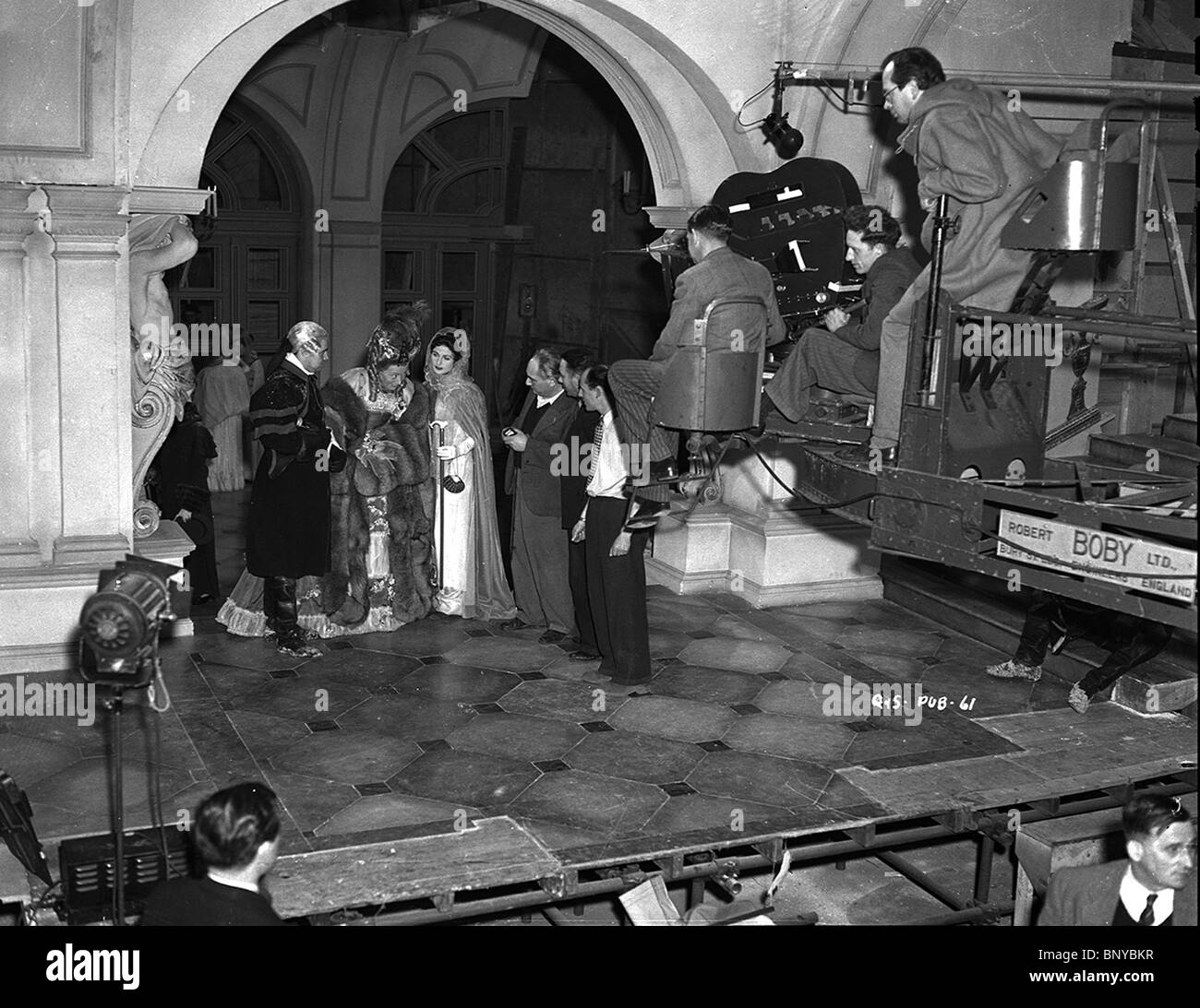 THE QUEEN OF SPADES (1949) THOROLD DICKINSON (DIR) 003 MOVIESTORE ...