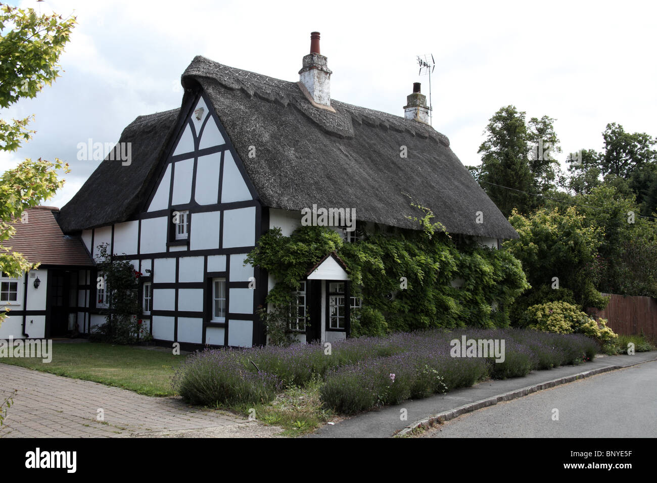 Ladbroke warwickshire hires stock photography and images Alamy