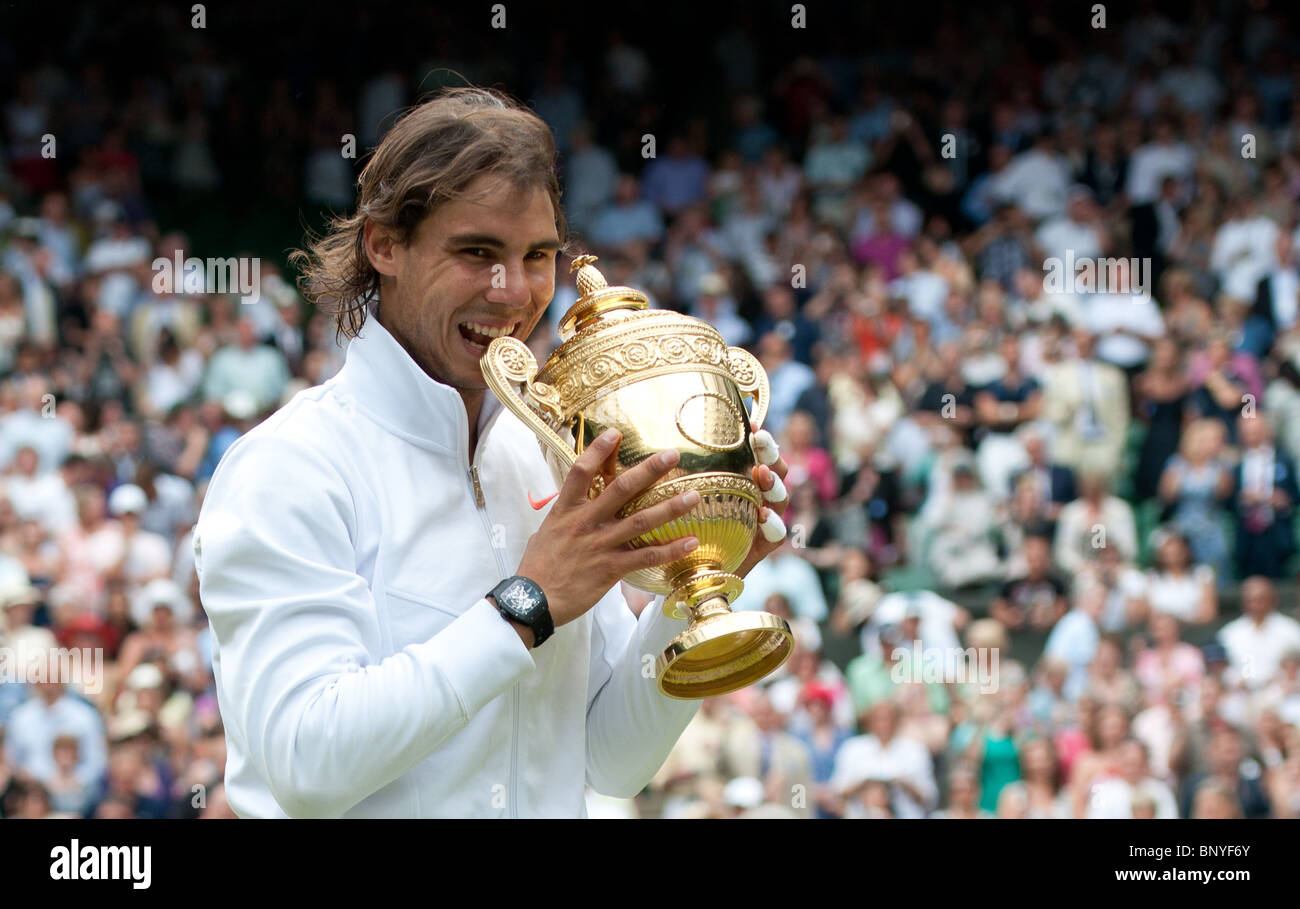 The Wimbledon Tennis Championships 2010 Rafael Nadal Stock Photo Alamy