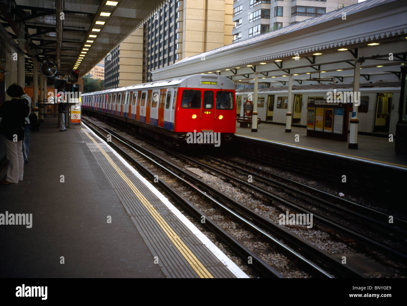 London England Sloane Square Tube Stock Photo