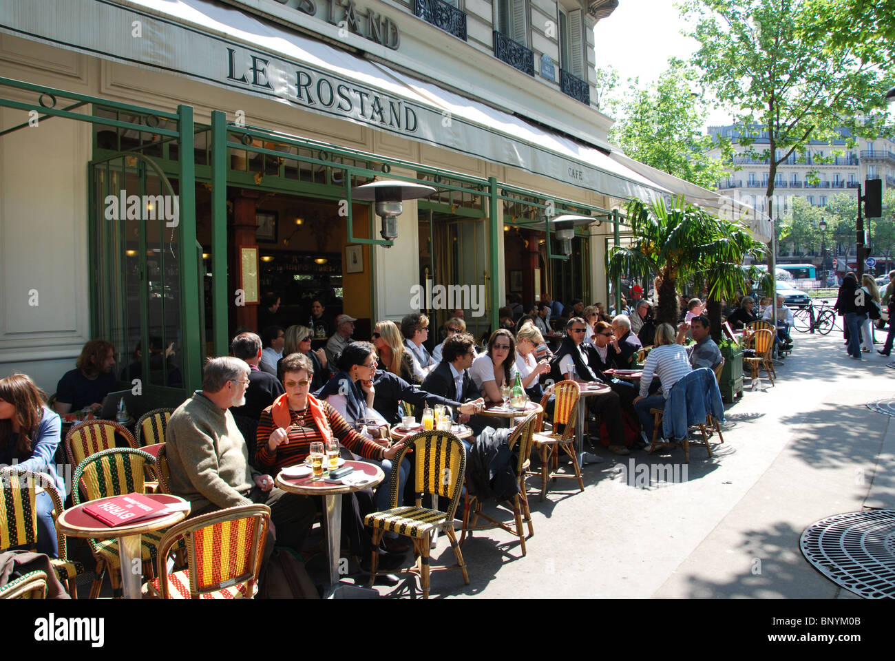 Cafe le rostand hi-res stock photography and images - Alamy