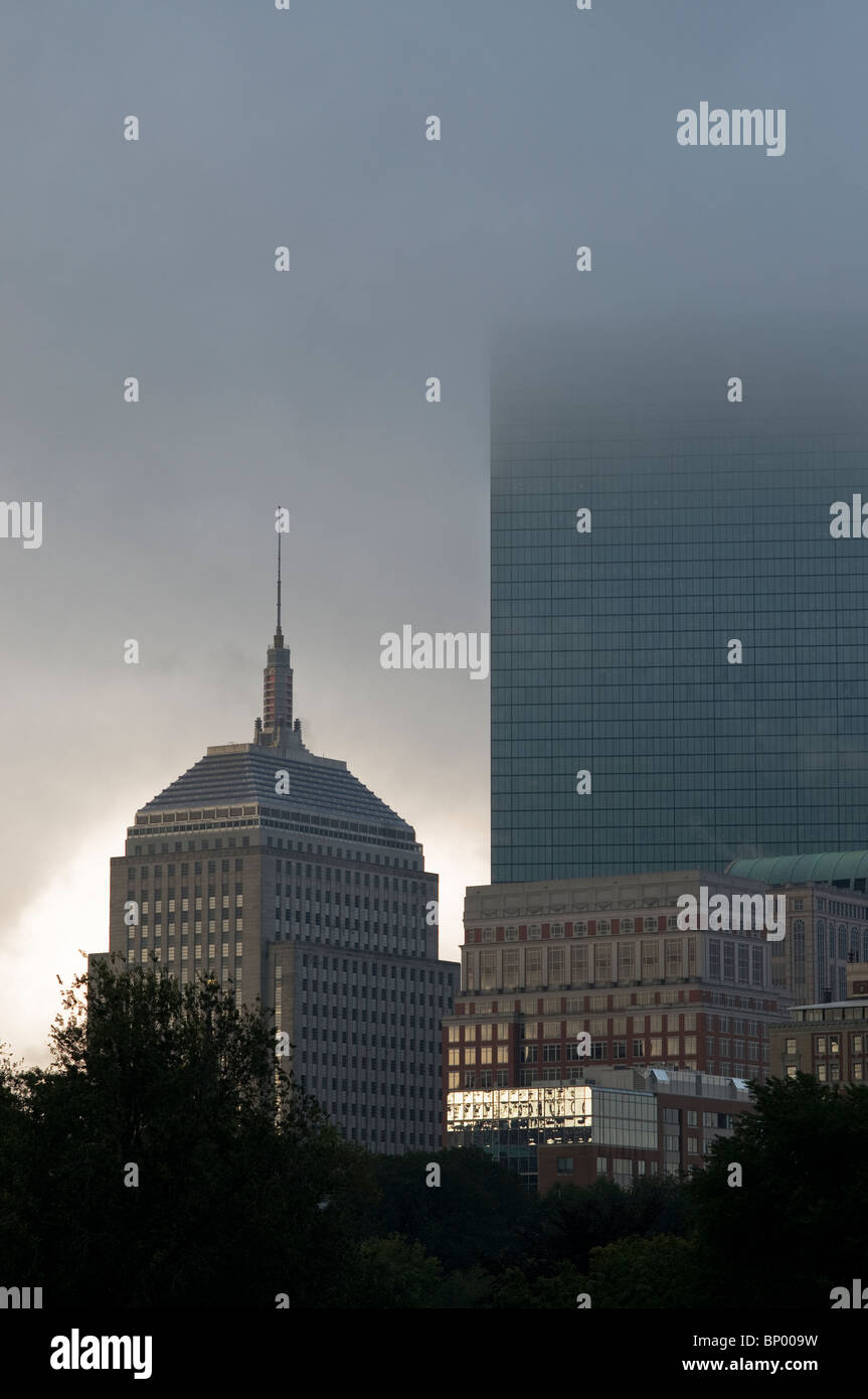 Rainy day in boston hi-res stock photography and images - Alamy