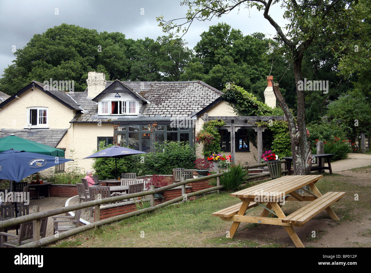 The High Corner Inn, in the New Forest Nr. Ringwood Stock Photo Alamy