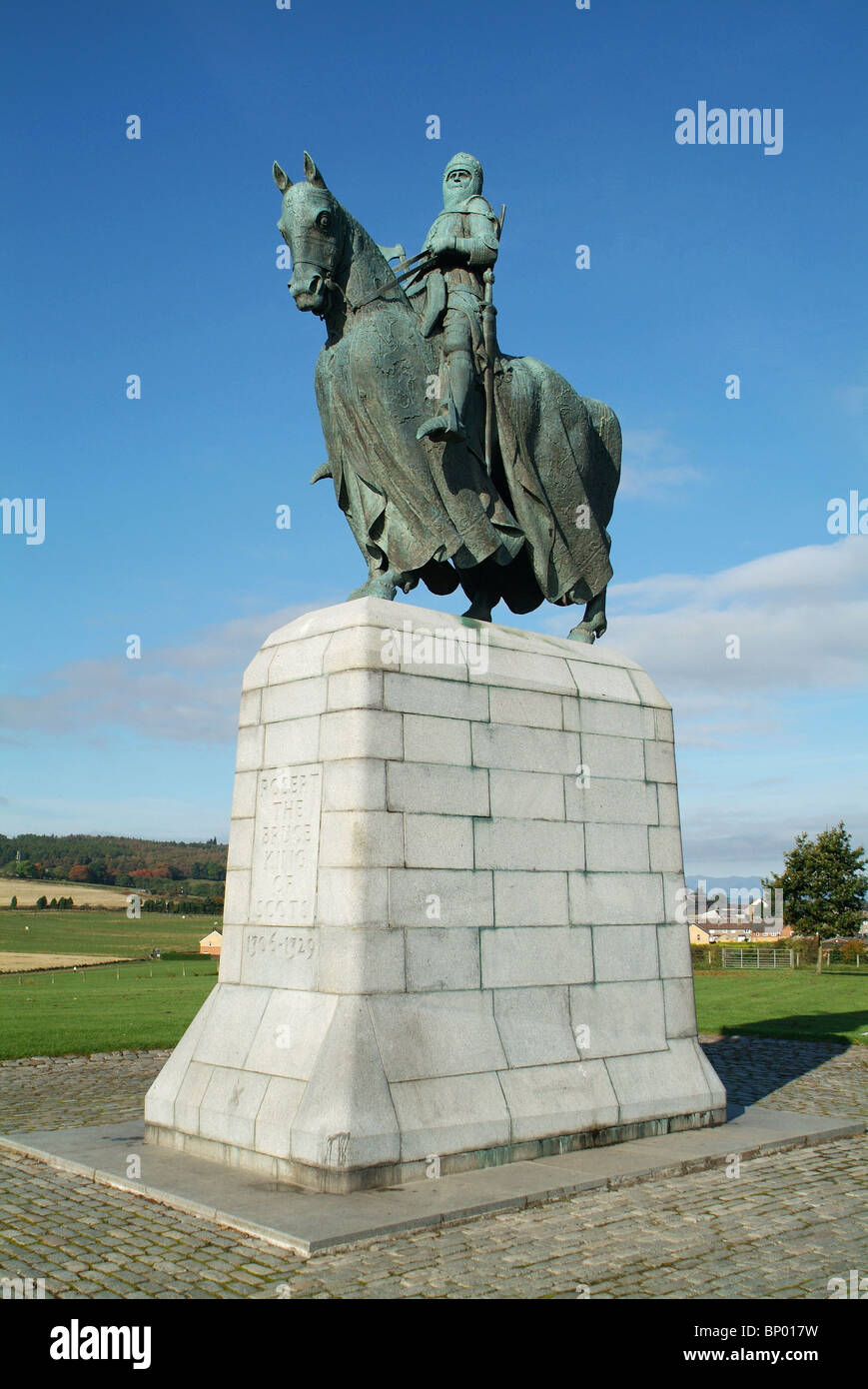 Robert The Bruce Statue Horse High Resolution Stock Photography and ...