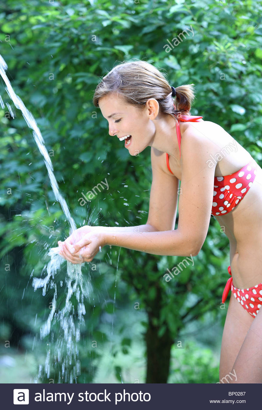 Blowjob in the countryside Jugando con mi pepino