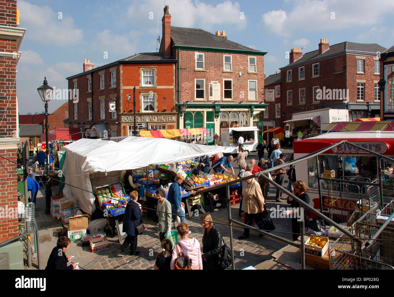 England, Cheshire, Stockport, Market Place, open street market in