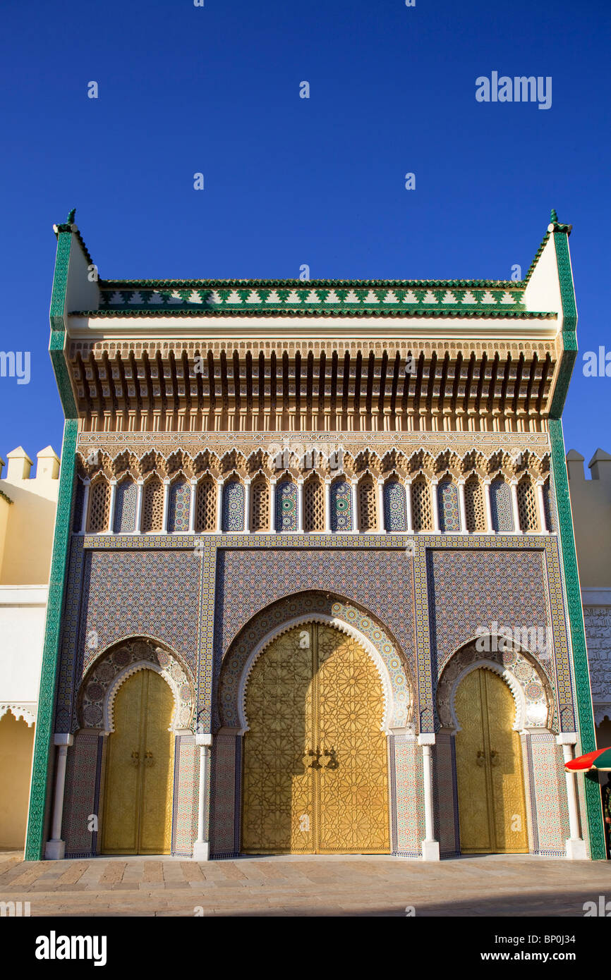 Entrance to the royal palace in Fes, Morocco Stock Photo - Alamy
