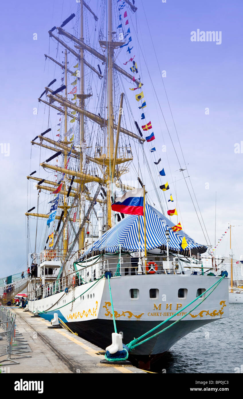 Tall ships race hi-res stock photography and images - Alamy