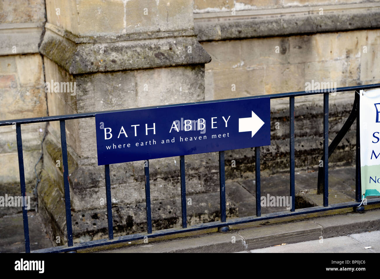 Directional Sign to Bath Abbey, Bath, England Stock Photo