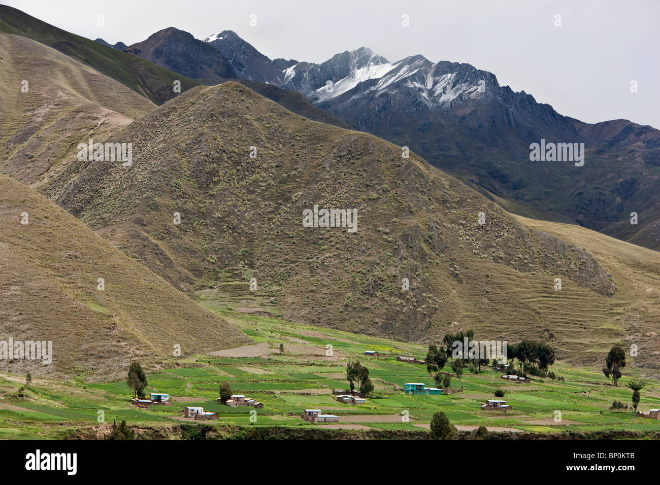 Peru, Scenery in the high Andean Mountains from the comfort of the Andean Explorer express train Cusco to Puno. Stock Photo