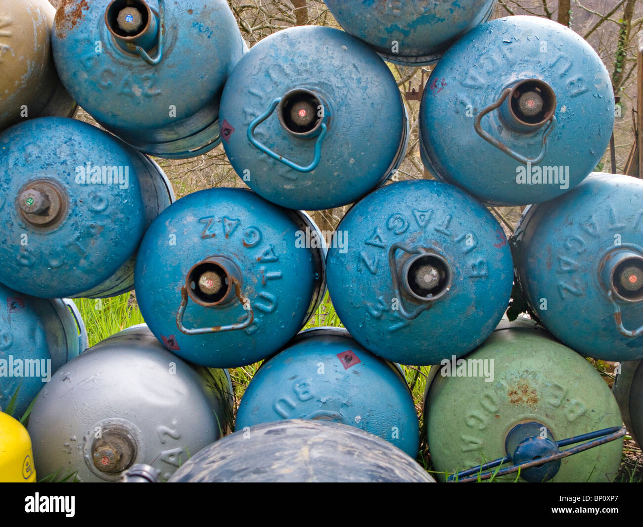Gas bottles hires stock photography and images Alamy
