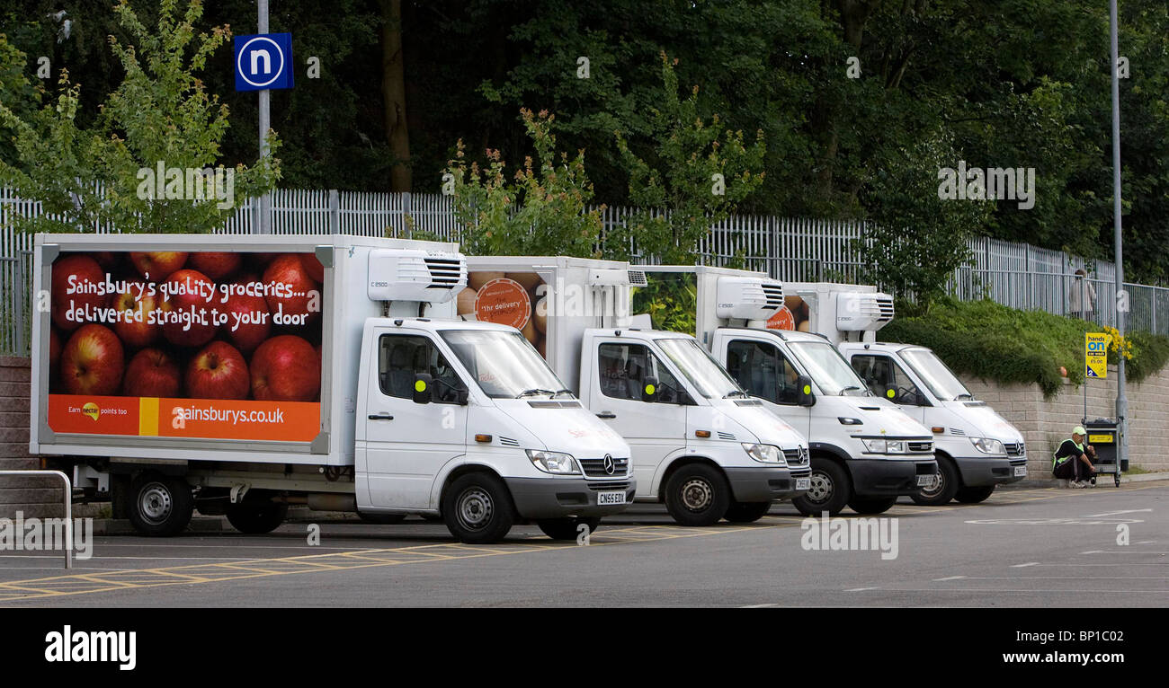 Sainsburys home delivery van hires stock photography and images Alamy