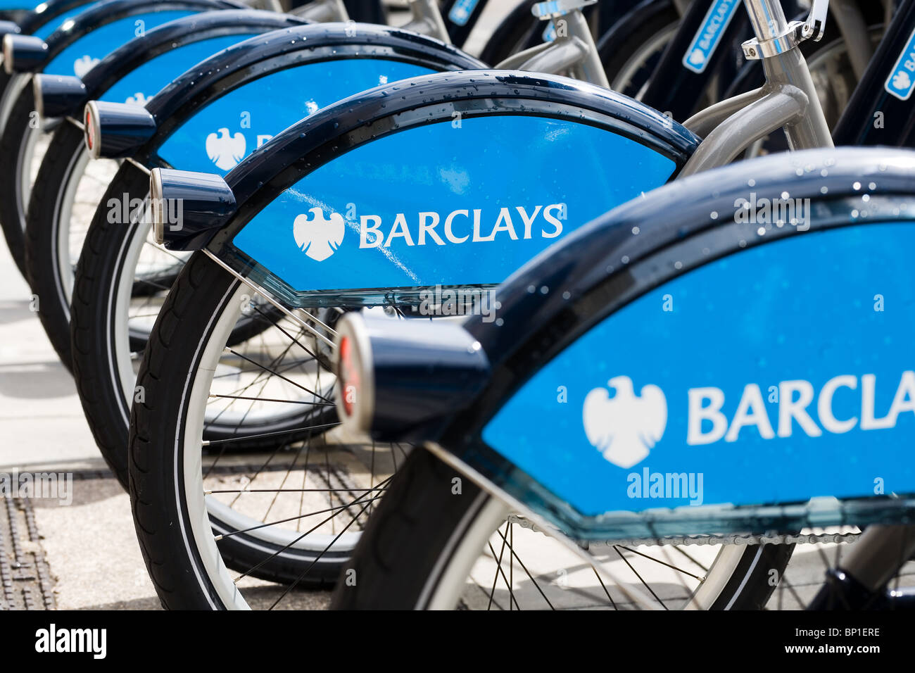Tfl cycle hire hires stock photography and images Alamy