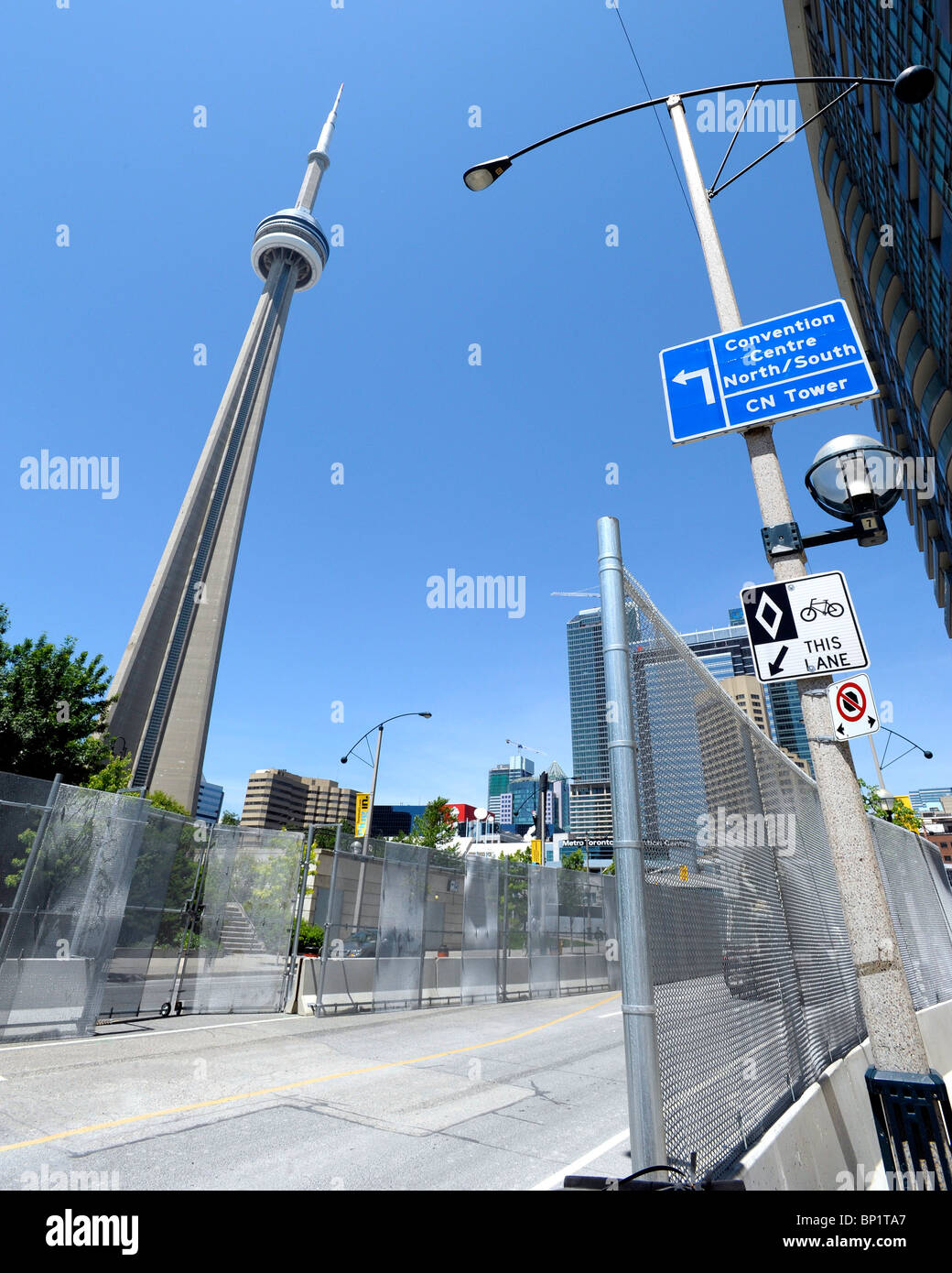 With the cn tower behind in toronto hi-res stock photography and images ...