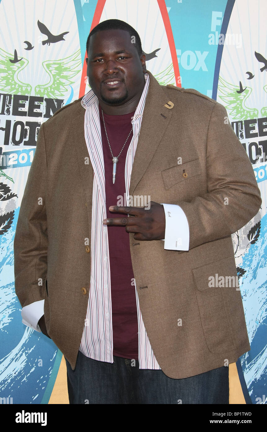 Quinton aaron hi-res stock photography and images - Alamy, image size:861x1390
