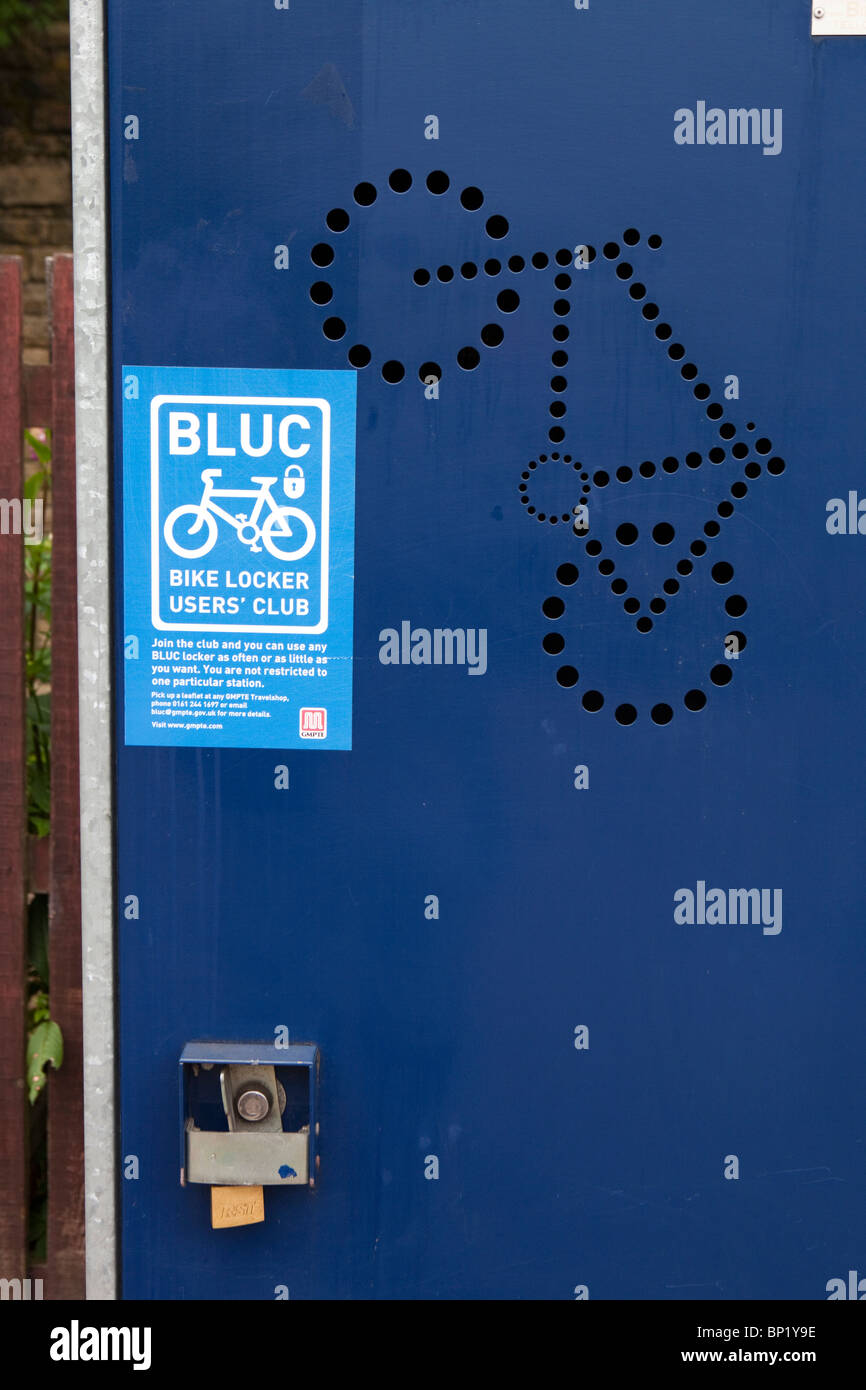 UK, England, Cheshire, Marple, Railway Station, Bike Locker User’s Club, bicycle lockers on platform Stock Photo
