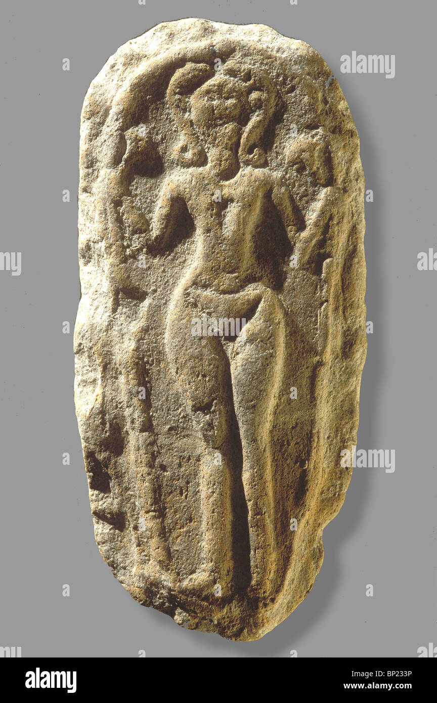 ASHERAH (ASHTORETH) - CNAANITE GODDESS OF FERTILITY THE CONSORT OF THE PRINCIPAL GOD EL OR BIBLICAL BAAL. THE CLAY FIGURINES Stock Photo