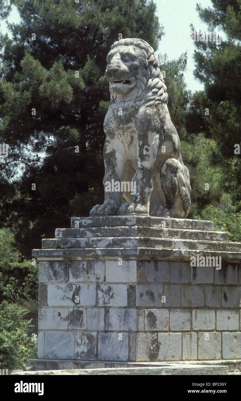 134. VIA EGNATIA, 4TH C. BC. MONUMENT AT THE ANCIENT VIA EGNATIA, THE COAST ROAD TO THESSALONICA (ACTS, 17:1) Stock Photo