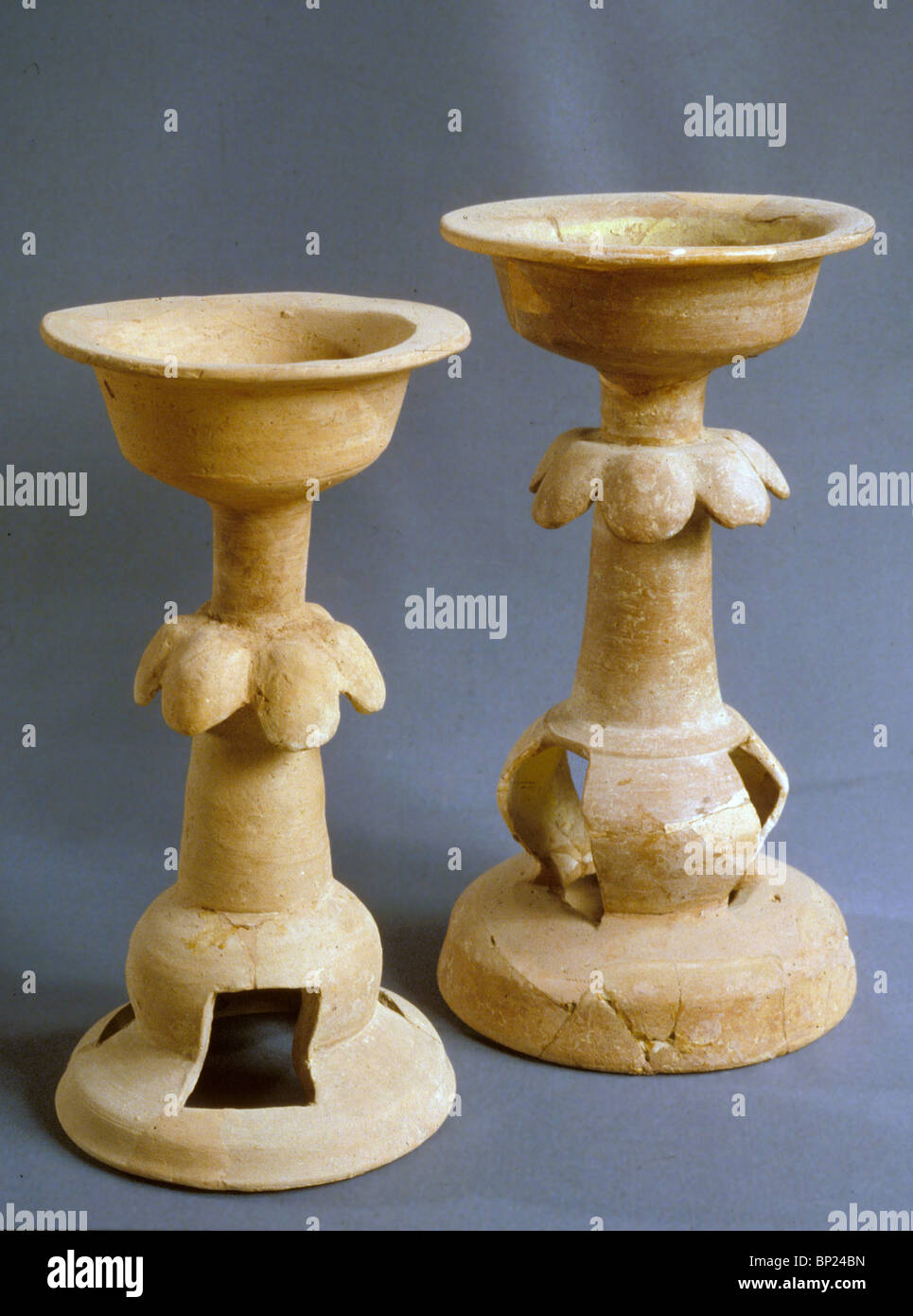 487. CLAY INCENSE BURNING STANDS. CNAANITE PERIOD, C. 10TH. C. BC. Stock Photo