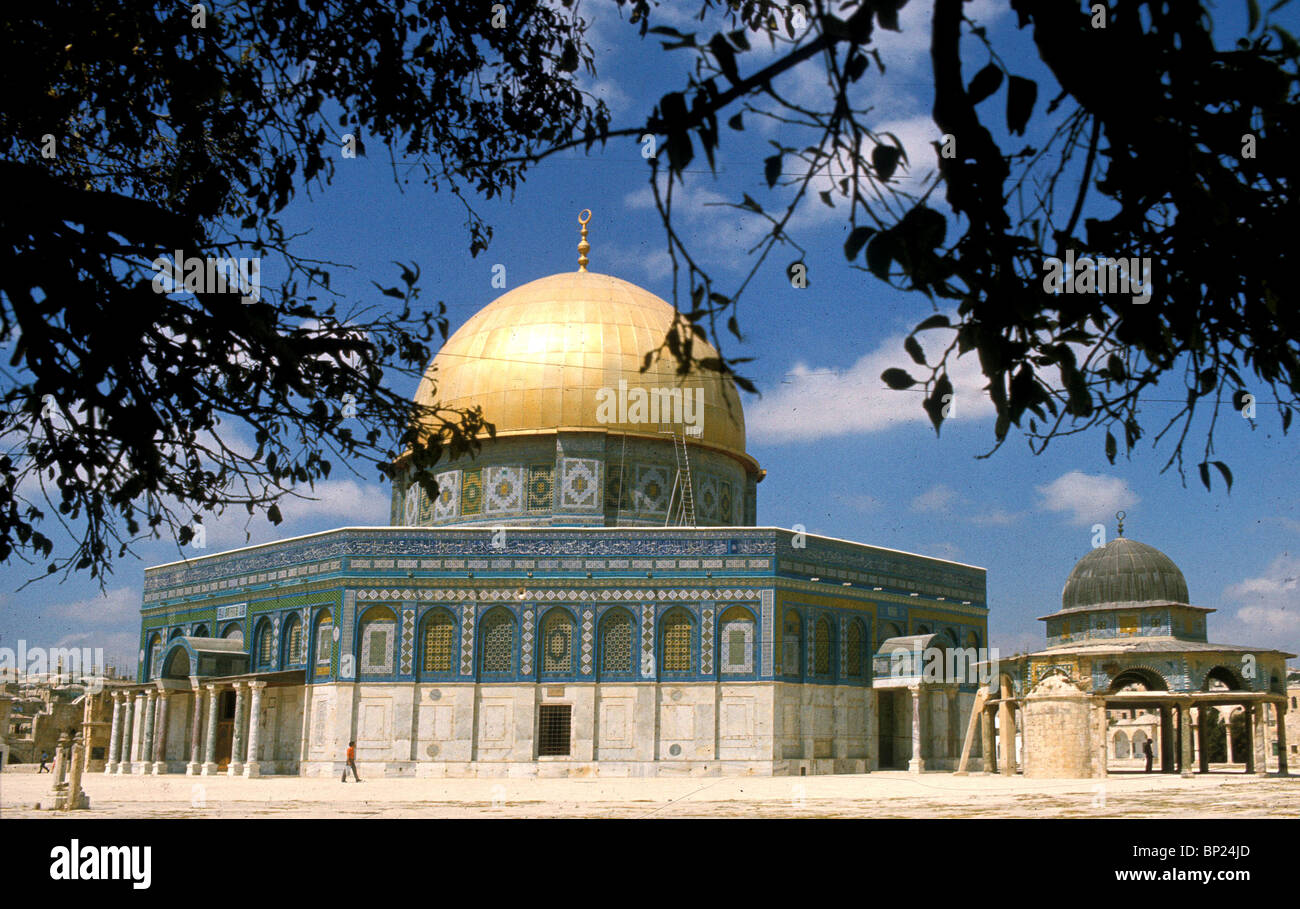 DOME OF THE ROCK MOSQUE BUILT IN THE 7TH. C. ON MT. MORIAH ON THE