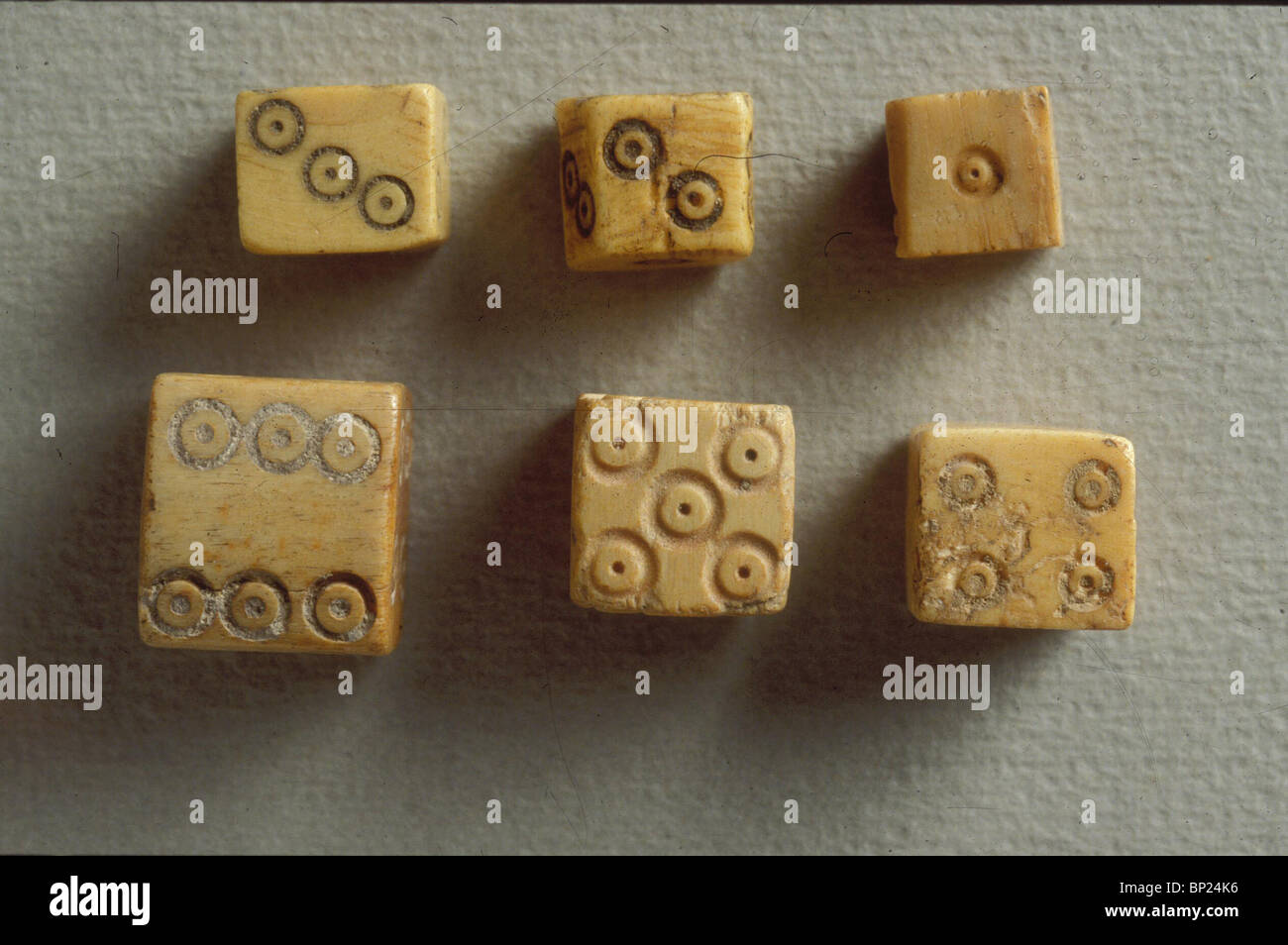 584 dice made of bone hires stock photography and images Alamy