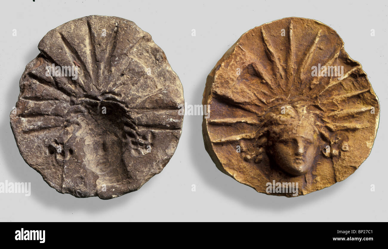 1654. ACCO - HELENISTIC PERIOD MOULD AND CLAY CAST HEAD OF A DEITY, Stock Photo